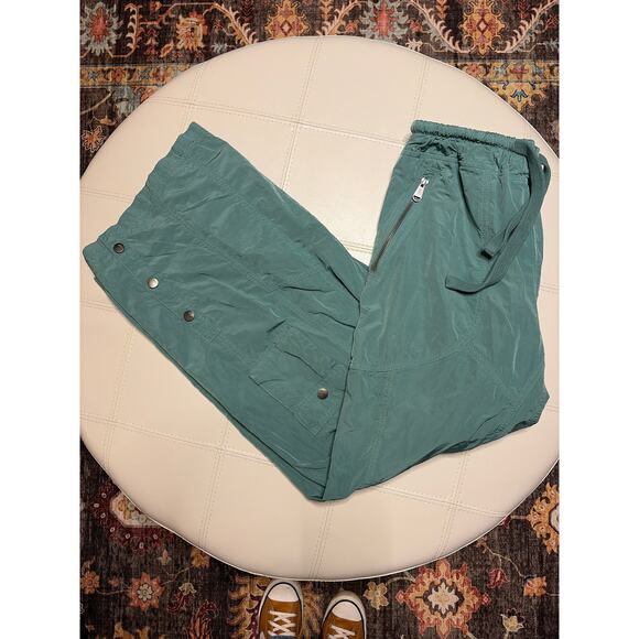 Free People Movement Green Stadium Pants size Medium - Picture 3 of 12